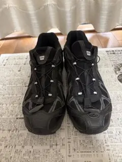 SALOMON XT-WHISPER 黒