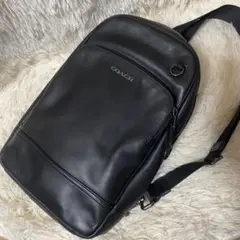 COACH ボディバッグ レザー ブラック - メルカリ