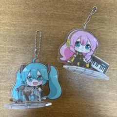 専用！初音ミク　巡根ルカ　アクリルキーホルダー　新品
