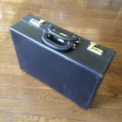 Item thumbnail for item 640c2f30-2d92-4c32-a545-fb7e46830f08