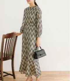 幾何学模様 オケージョンドレス