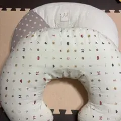 授乳クッション　2個セット　(赤ちゃんの城　トーイズ)