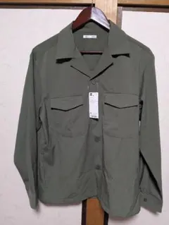 新品GU オリーブグリーン 長袖ジャンバー、長袖シャツ Mサイズ