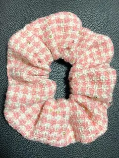 今日のお買い得　ピンクツイードシュシュ