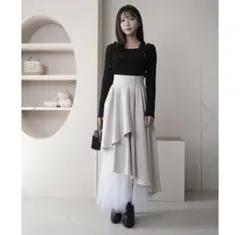 アシンメトリーフレアスカート ホワイトグレーのサムネイル