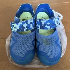 ニューバランス　サンダル　18.5㎝