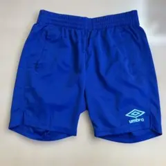 umbro ハーフパンツ 青色