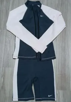 NIKE　水着　レディース