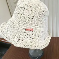 クロシェ編み バケットハット アイボリー　H&Mのサムネイル