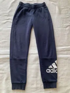 adidas ネイビー スウェットパンツ 150サイズ