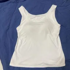 UNIQLO エアリズム ブラトップ XL白