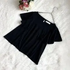 セシルマクビー（M）フレアスリーブ カットソー 黒 盛り袖 Tシャツ トップス