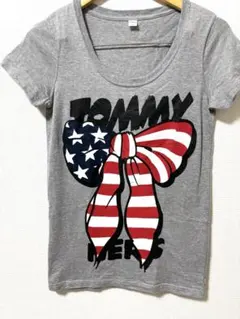 訳ありTOMMY HILFIGER トミーヒルフィガー 星条旗 プリント Sのサムネイル