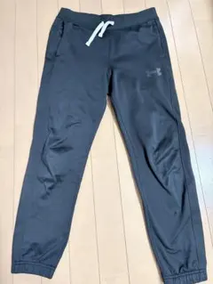 アンダーアーマージャージ下ズボンパンツ冬用YLG黒ブラック子供キッズジュニア