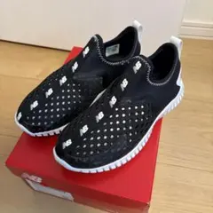 新品New Balance メッシュスリッポンサンダル19.0センチ