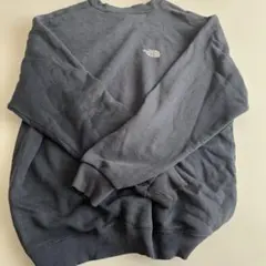 THE NORTH FACE ダークグレー トレーナー
