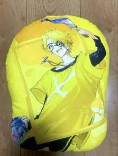 カラフルピーチ　一番くじ　たっつん　クッションのサムネイル