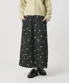 新品 BEAUTY&YOUTH フラワージャガード スカート 手洗い可 白 M