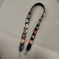 花柄レザー風ショルダーストラップ　鞄　スマホ