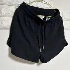 H&M レディース ショートパンツ ブラックのサムネイル