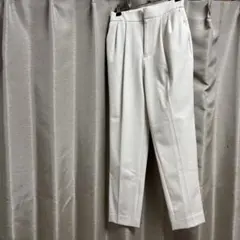 白パンツ カジュアルパンツ