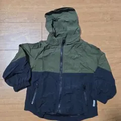 フード付きジャケット オリーブグリーンと黒