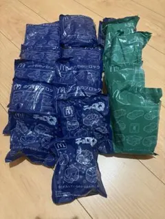 マクドナルド ハッピーセット チョロQ のりものブロック トミカ16個セット