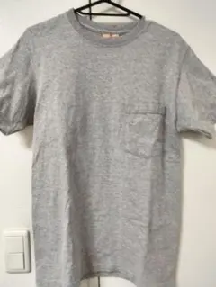 グッドウェア　グレー Tシャツ ポケット付き