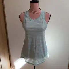 水色ストライプタンクトップ