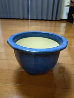 青色 陶器製 丸型植木鉢 中型のサムネイル