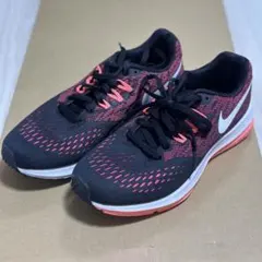 【超美品】Nike Zoom Winflo 4 ランニング 24cm