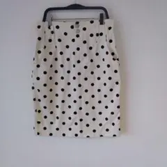 ★【古着】COLZA(コルザ)　スカート　M　白　黒の水玉　後ろスリット