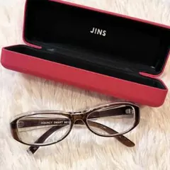 Item thumbnail for item cf41056b-7b23-458a-80d3-1f6df2740b89