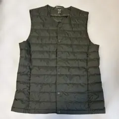 UNIQLO ULTRA LIGHT DOWN ダウンベスト S
