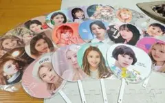 TWICE Chaeyoung うちわ Twice Land チェヨン - メルカリ