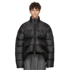 2025年最新】balenciaga cシェイプ ダウンの人気アイテム - メルカリ