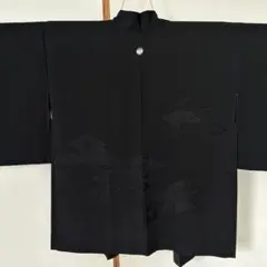 正絹　黒　刺繍　紋付　羽織１枚★身丈　約　72㎝、裄　約64.5㎝　和装コート