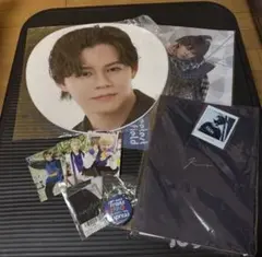 超特急　カイ　エビライうちわなど　まとめ売り