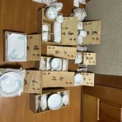 有田焼き 陶磁器製花柄食器セット8種類5客セット　2セット有り