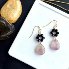14kgf フローライト　ブラックスピネル　秋ピアス
