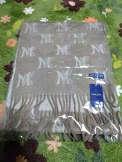 未使用 タグ付 MICHEL KLEIN ベージュ ブラウン ロゴ入り マフラー