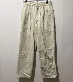 日本製2タックパンツ　綿100%　ベージュ　Sサイズ