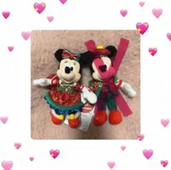 ディズニークリスマス2025 トイズワンダラス　ミニー ぬいぐるみバッジ