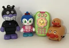 アンパンマン ドキンちゃん　ばいきんまん　メロンパンナちゃん　キャラクター