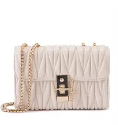 レザー調ヘリンボーンキルティングチェーンショルダーバッグ