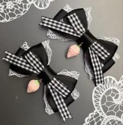 いちごピンク♡ギンガムリボン　黒　ヘアクリップ 量産型　地雷　ゴスロリ　推し