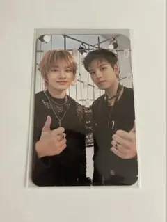 Item thumbnail for item 41a136a2-a6ca-426e-b156-cf5e0d77c84d