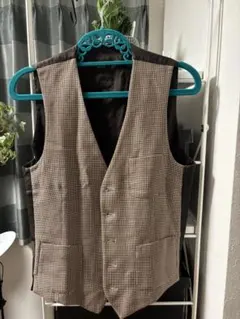 Item thumbnail for item eaa3fb26-d6d7-49e9-bea2-729b24d12e32