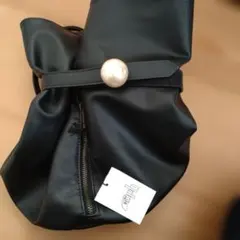 Item thumbnail for item 03b58d6d-3b51-4624-a3d2-f7346e9dd0f0