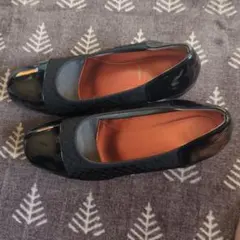 fitfit撥水バイカラーパンプス